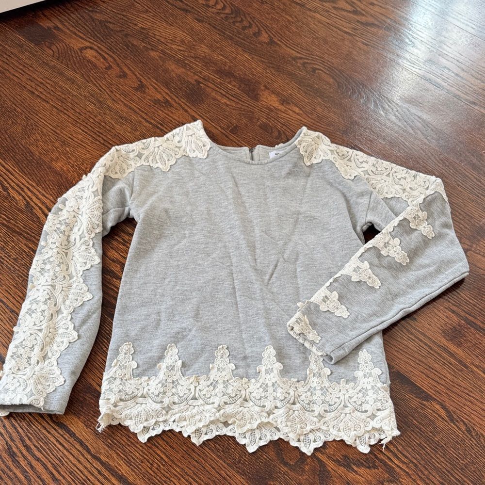 Mexx Kids Gray Top with Cream Details